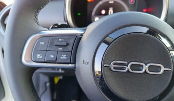 Fiat 600 1.2cc 110CV mHev DCT full