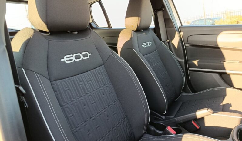 Fiat 600 1.2cc 110CV mHev DCT full