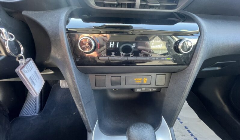 Toyota Yaris Cross 1.5 HDF 116hp Active Plus (Φ) full