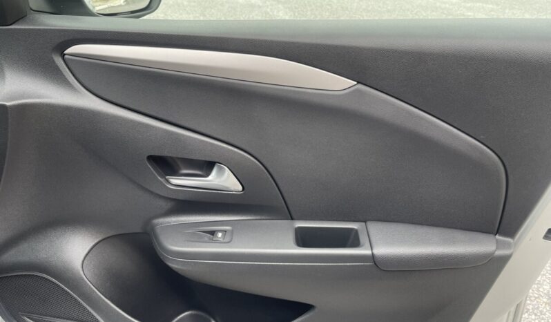 Opel Corsa 1.2 EDITION AT8 100hp (Φ) full