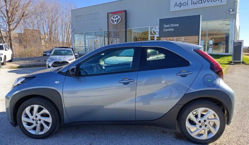 Toyota AYGO Cross (X) X-STYLE 1.0P 5MT (Φ) full