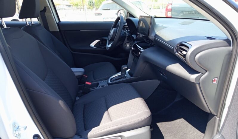 Toyota Yaris Cross 1.5 HDF 130hp Active Plus full