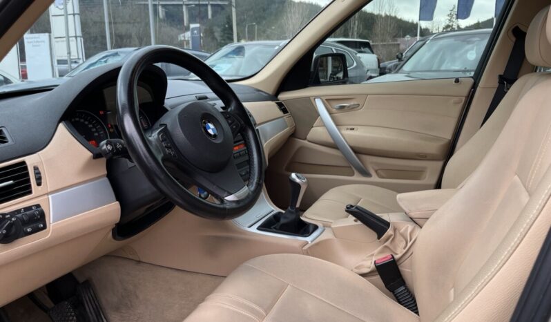 BMW X3 2.0 i full