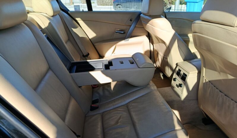 BMW 523 i 2.5lt  E60 EXCLUSIVE full