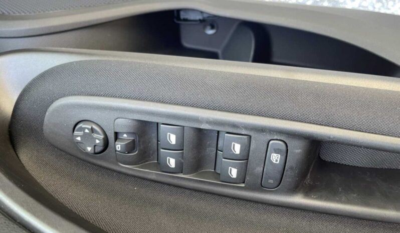 Fiat 600 1.2cc 110CV mHev DCT full