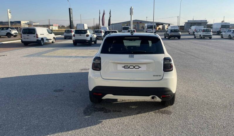 Fiat 600 1.2cc 110CV mHev DCT full