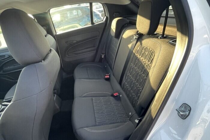 Fiat 600 1.2cc 110CV mHev DCT full