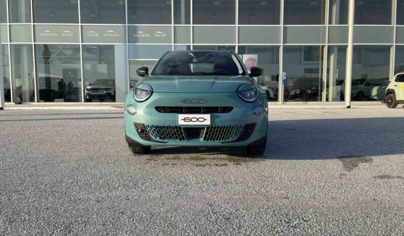 FIAT 600 Hybrid 1.2cc 110CV DCT Comfort full
