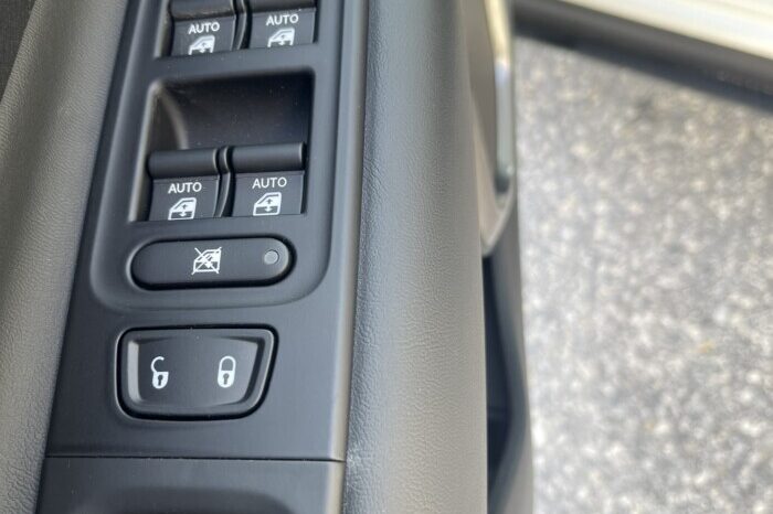 JEEP RENEGADE 1.5cc 130HP NORTH STAR DDCT MY25 eHYBRID full