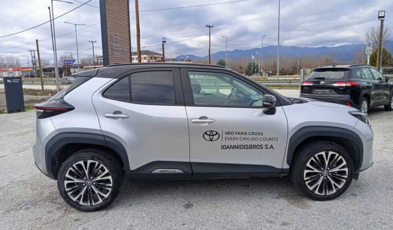 Toyota Yaris Cross 1.5 HDF 130hp Elegant BI-TONE full