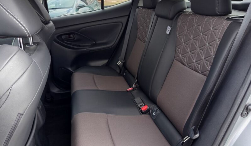 Toyota Yaris Cross 1.5 HDF 130hp Elegant BI-TONE full