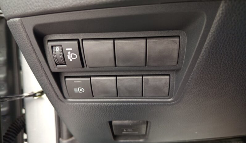 Toyota Yaris Cross 1.5 HDF 130hp Elegant BI-TONE full