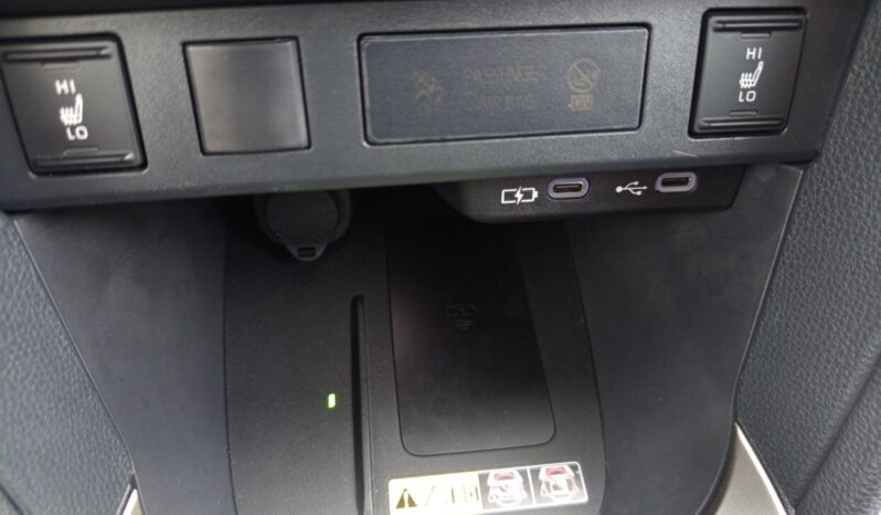 Toyota Yaris Cross 1.5 HDF 130hp Elegant BI-TONE full