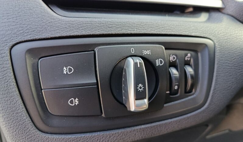 BMW X1 xDrive 18D full