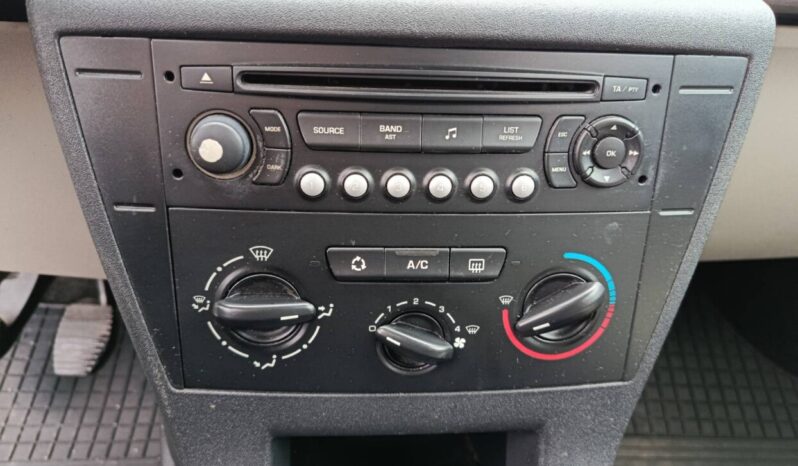 CITROEN C4 1.6 BENZINH 110hp full