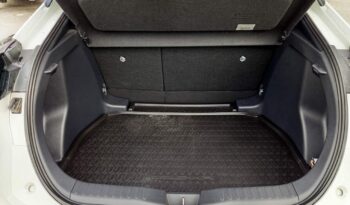 Toyota C-HR C-LUB Bi-Tone Panoroof 1.8 HEV full