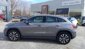 Mercedes Benz GLA 250E Advantage (Φ) full