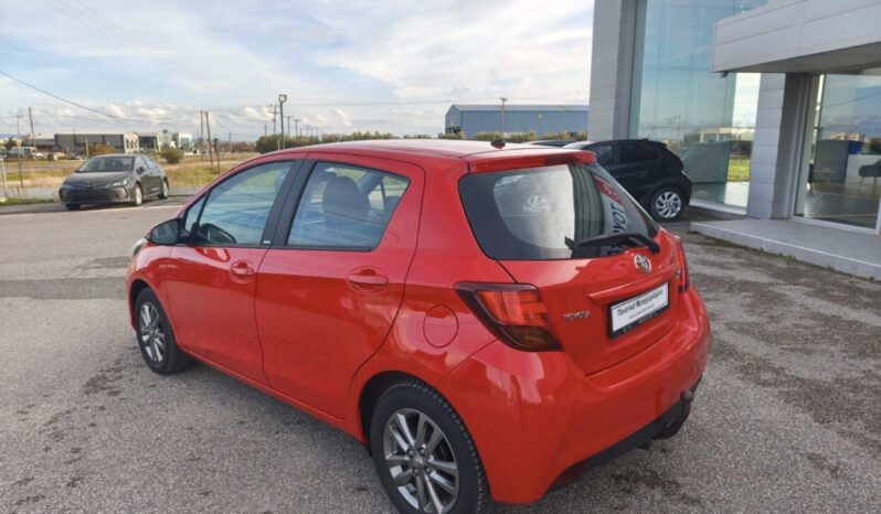 Toyota Yaris 1.3 Active Plus 100hp full