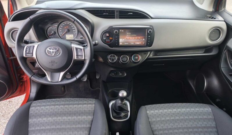 Toyota Yaris 1.3 Active Plus 100hp full