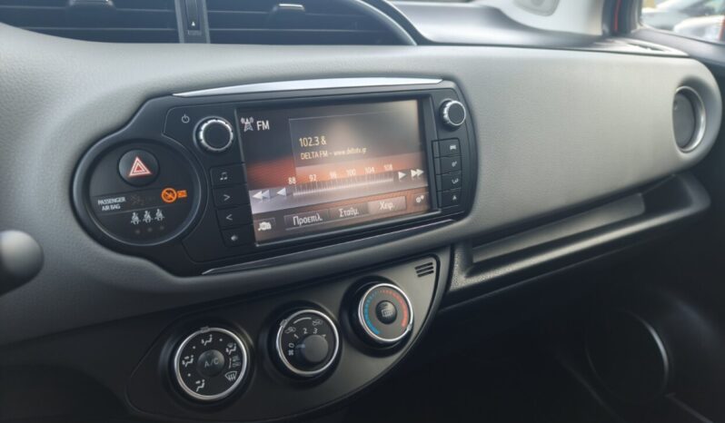 Toyota Yaris 1.3 Active Plus 100hp full