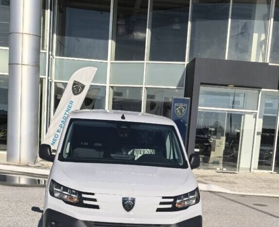 Peugeot PARTNER VAN Diesel 100hp s&s Manual L2H1 1000kg Premium full