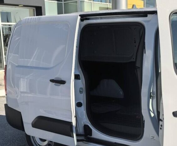 Peugeot PARTNER VAN Diesel 100hp s&s Manual L2H1 1000kg Premium full