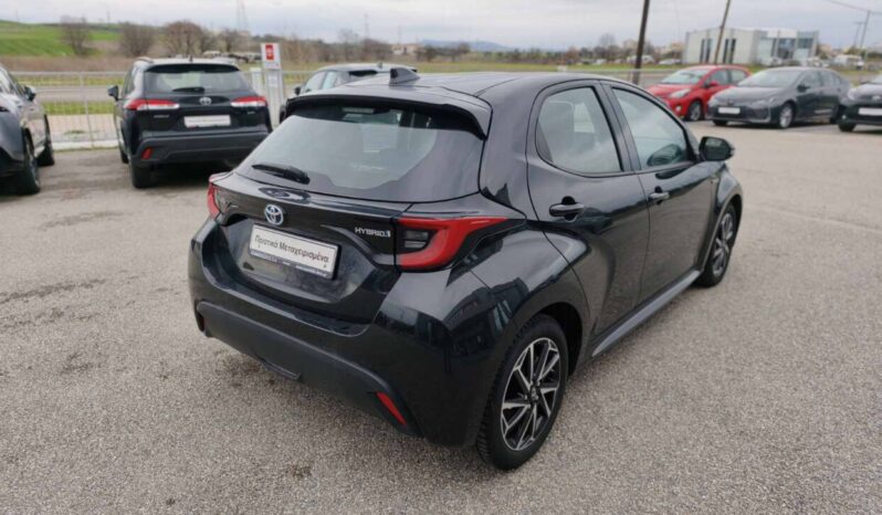 Toyota Yaris 1.5 Hybrid 116hp Style full