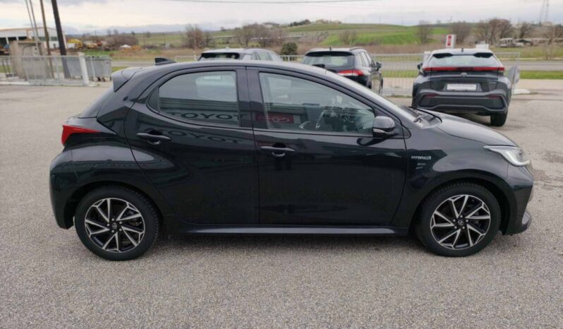 Toyota Yaris 1.5 Hybrid 116hp Style full