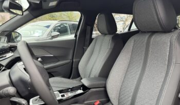 Peugeot 2008 FL 1.2 PureTech 100hp Allure full