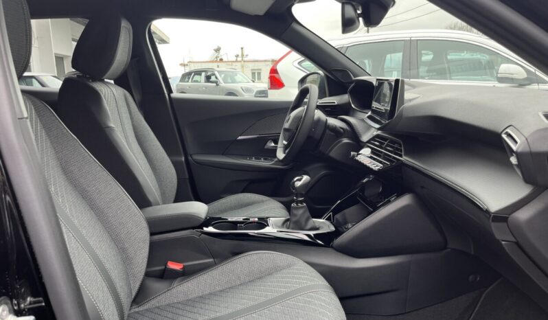 Peugeot 2008 FL 1.2 PureTech 100hp Allure full