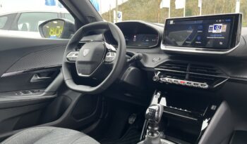 Peugeot 2008 FL 1.2 PureTech 100hp Allure full