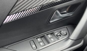 Peugeot 2008 FL 1.2 PureTech 100hp Allure full