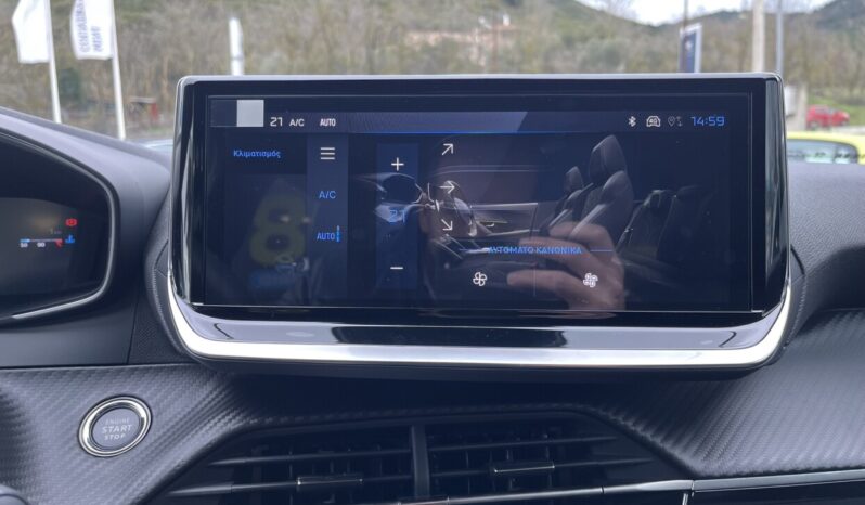 Peugeot 2008 FL 1.2 PureTech 100hp Allure full