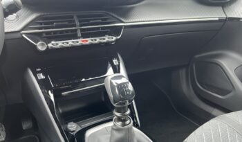 Peugeot 2008 FL 1.2 PureTech 100hp Allure full