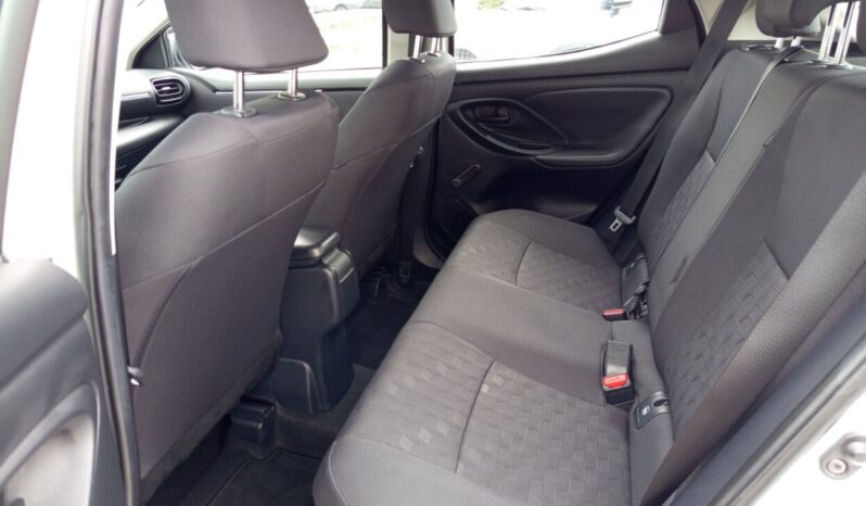 Toyota Yaris 1.5 HDF 116hp Live (Φ) full