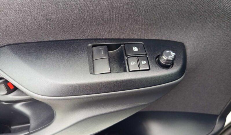 Toyota Yaris 1.5 HDF 116hp Live (Φ) full