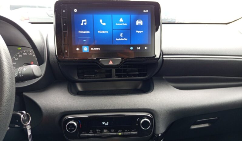 Toyota Yaris 1.5 HDF 116hp Live (Φ) full