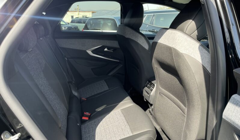 PEUGEOT 3008 HYBRID e-DCS6 STYLE full