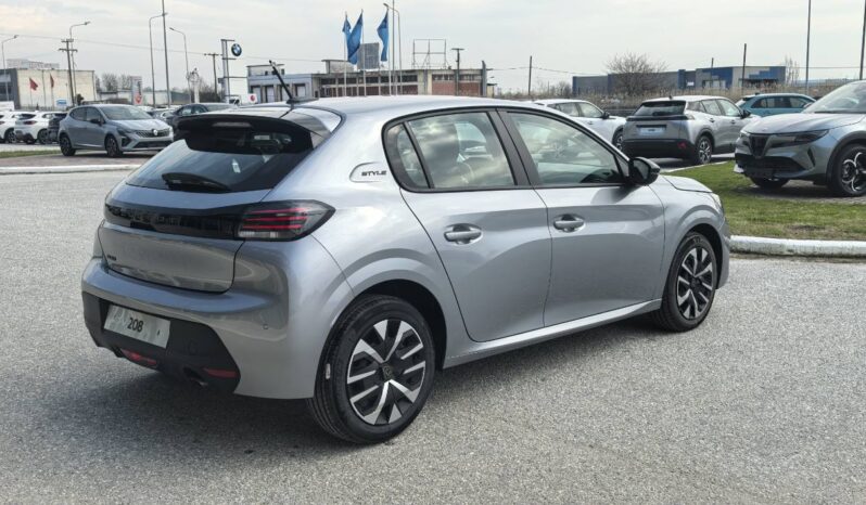 PEUGEOT 208 FL 1.2 100hp STYLE full