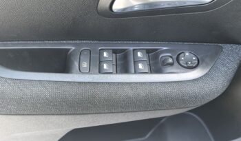 PEUGEOT 208 FL 1.2 100hp STYLE full