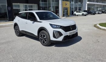 PEUGEOT 2008 FL 1.2 100hp STYLE full