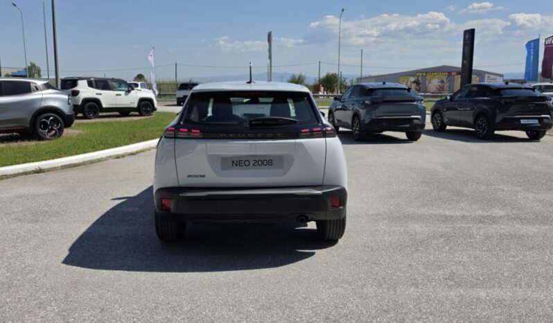 PEUGEOT 2008 FL 1.2 100hp STYLE full
