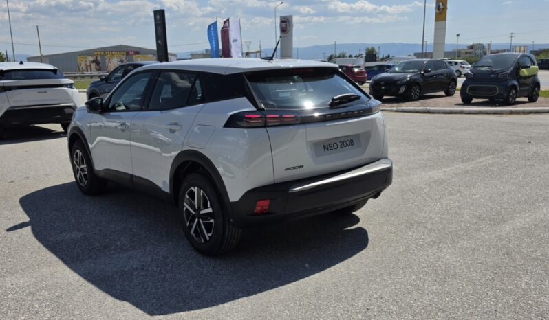 PEUGEOT 2008 FL 1.2 100hp STYLE full
