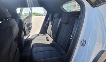 PEUGEOT 2008 FL 1.2 100hp STYLE full