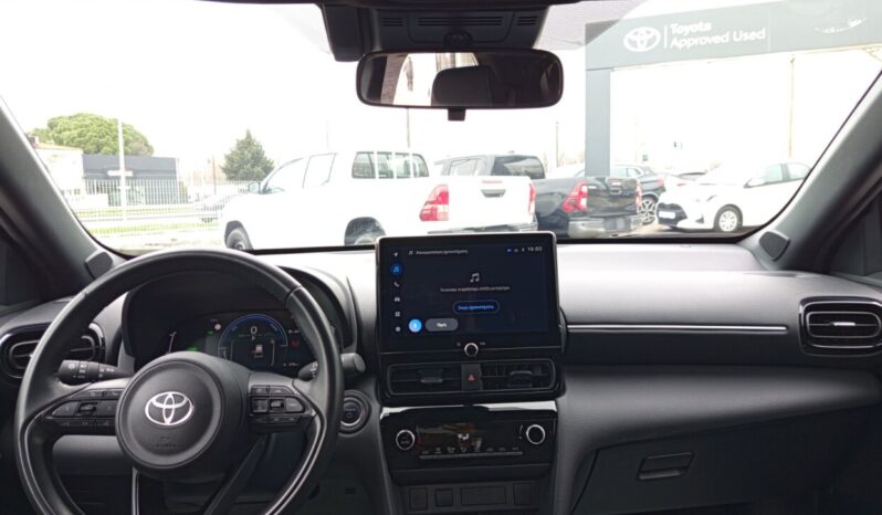 TOYOTA Yaris Cross 1.5 HDF Style (Φ) full