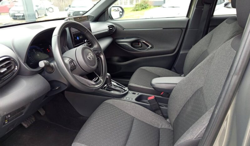 TOYOTA Yaris Cross 1.5 HDF Style (Φ) full