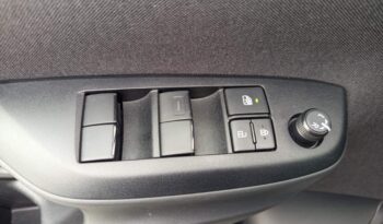 TOYOTA Yaris Cross 1.5 HDF Style (Φ) full