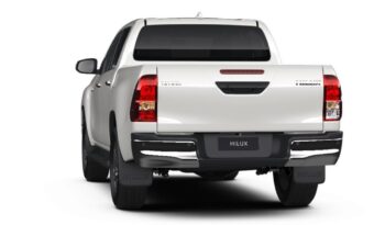 Toyota HILUX DC 4X4 2.8D 48V CRUISER A/T full