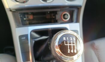 Volkswagen Passat 1.6 BENZINH 115hp full