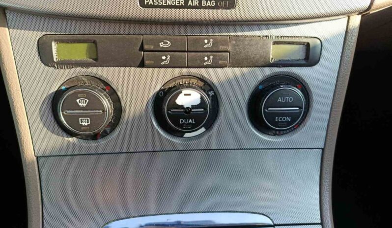 Volkswagen Passat 1.6 BENZINH 115hp full